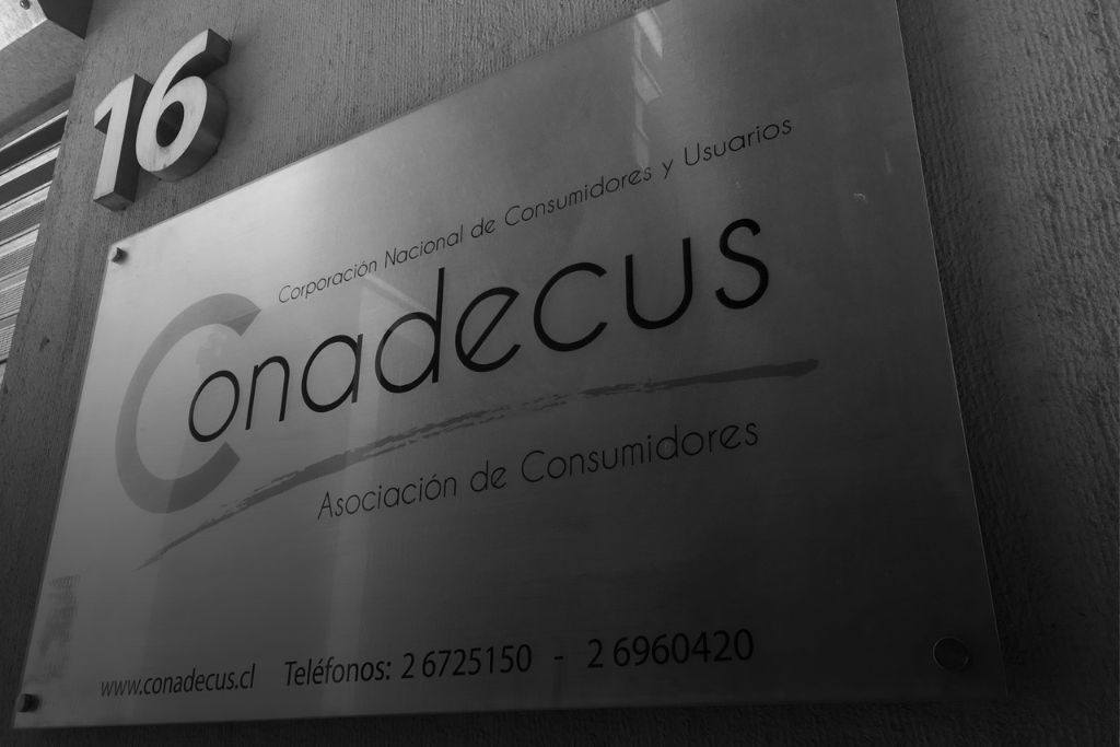 Conadecus acude al TC y rebate suspensión para restituir espectro